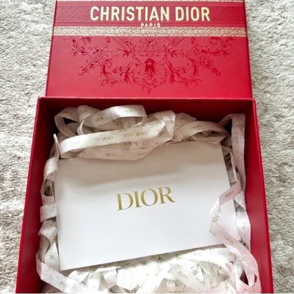 π Dior 2024 Lunar Chinese New Year Red Medium Logo Box Pouch Logo Bag Bundle - Picture 4 of 6